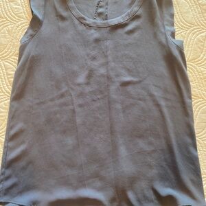 Pleione sleeveless top